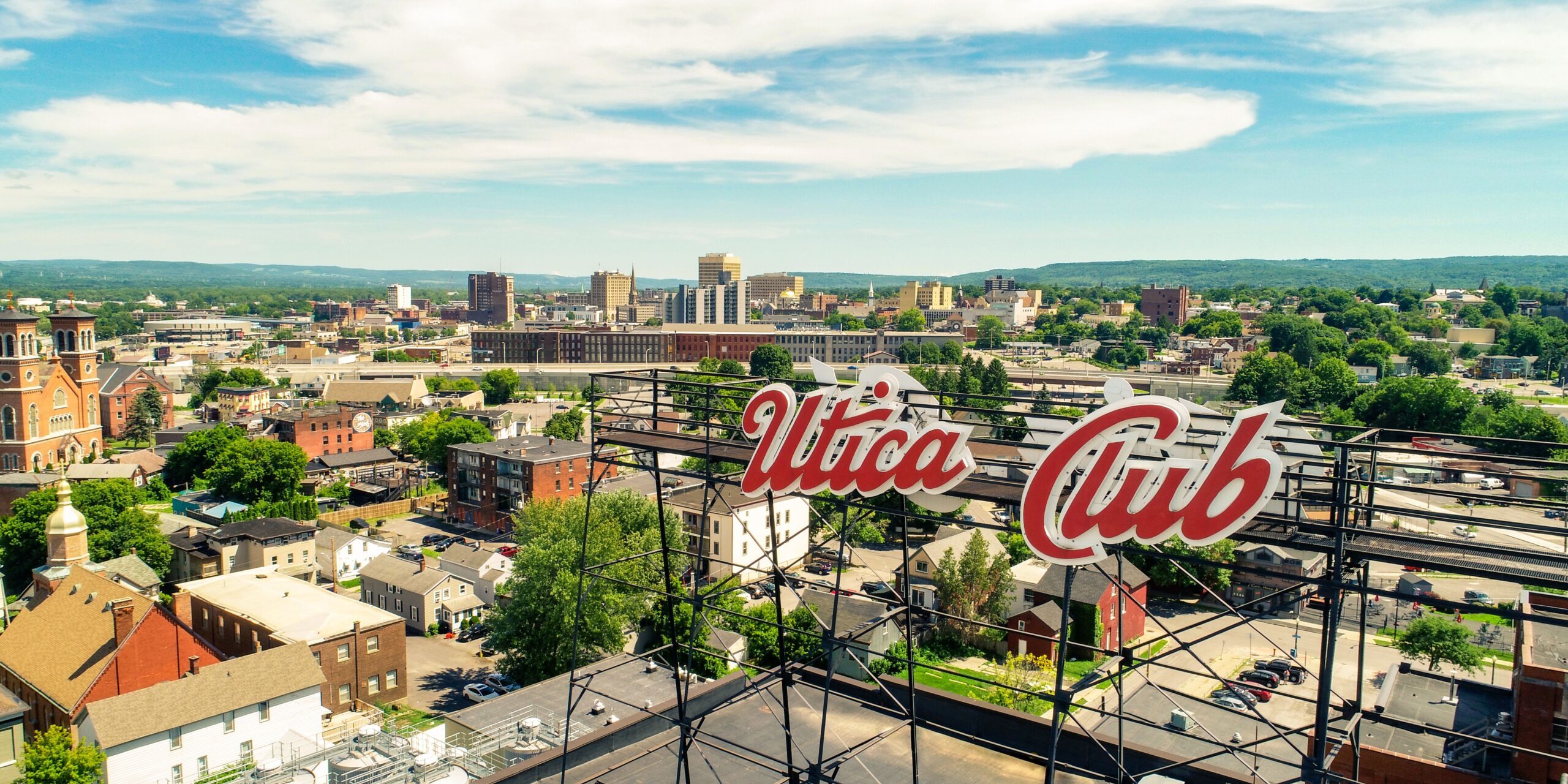 Utica Club sign