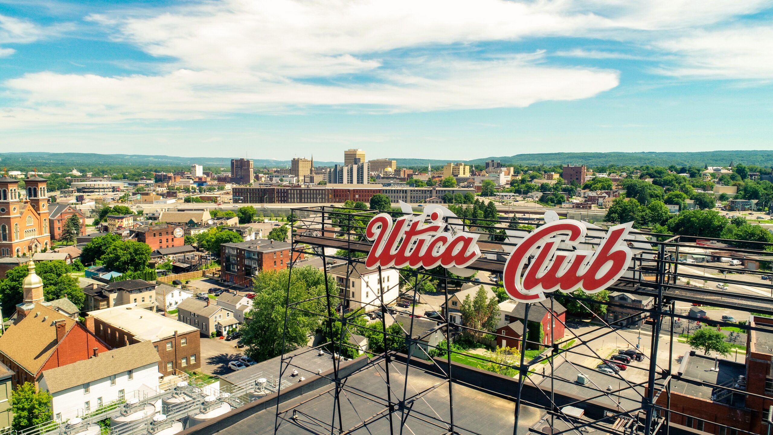 Utica Club sign